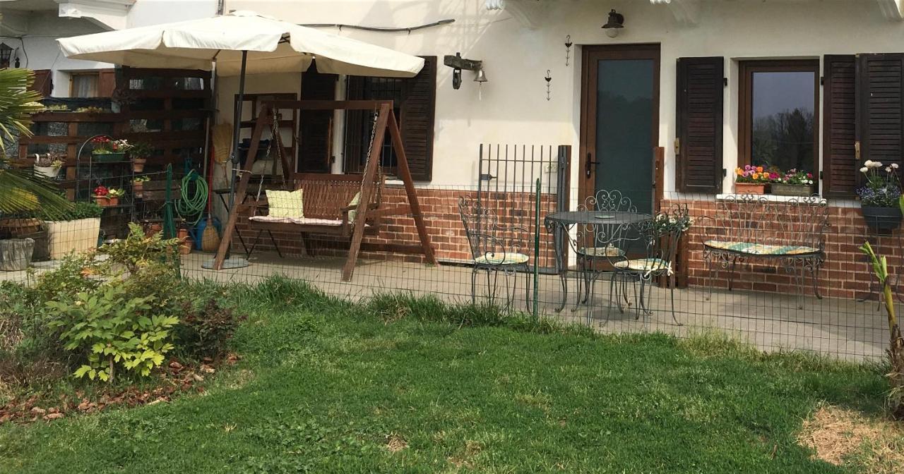 B&B Cascina Dei Levrieri Capriglio Exteriér fotografie